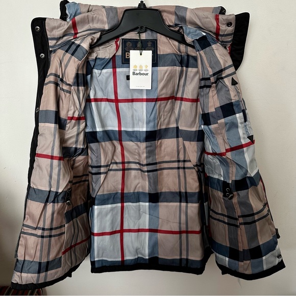 NWTs Barbour Womens Millfire Quilted Hooded Jacket. Black/Tartan. Size 4 - Picture 8 of 11